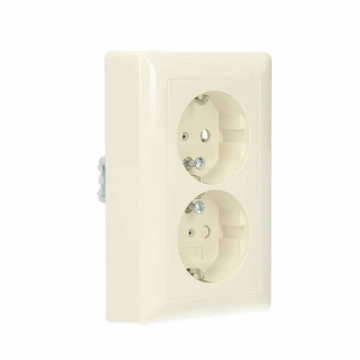 Gira dubbel stopcontact met randaarde, shutter en afdekplaat - Systeem 55 crème wit (078301)